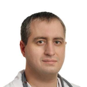 Устьянцев Денис Дмитриевич