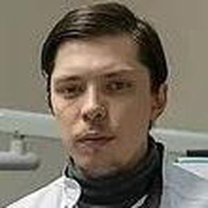 Меньшиков Максим Евгеньевич