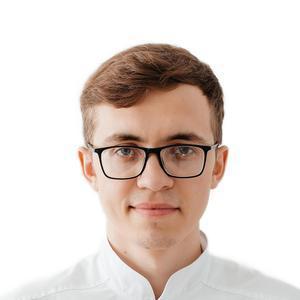Шенкнехт Максим Витальевич