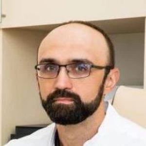 Плющ Эдуард Александрович