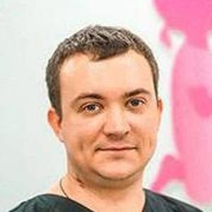 Лола Валерий Валерьевич