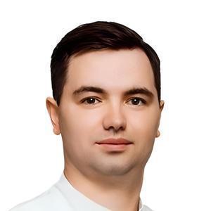 Бухаров Дамир Винерович
