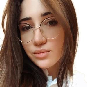 Гасанбекова (Бадрутдинова) Нарияханум Багаутдиновна