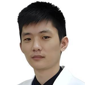 Ли Дмитрий Юрьевич