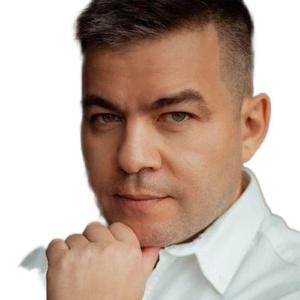 Комнатов Денис Васильевич