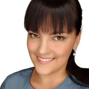 Савельева Елена Рафаиловна