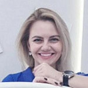 Попова Елена Анатольевна