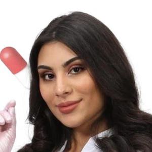Абрамова Елена Ашотовна