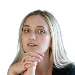 Ефимова (Хандоженко) Александра Андреевна