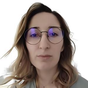 Мартынюк Алина Исмаиловна