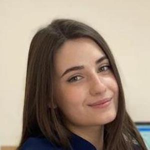 Метальникова (Булавина) Алиса Александровна