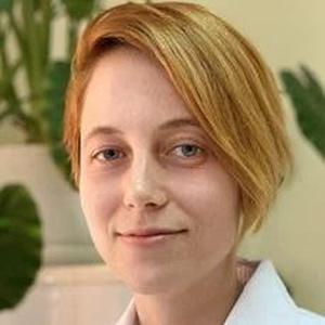 Истокова (Карпова) Анна Евгеньевна