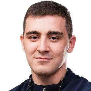 Абдуллаев Амир Арсенович