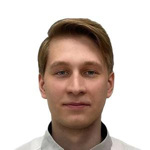 Попов Максим Андреевич