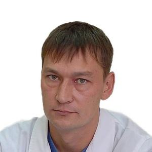 Угрюмов Артем Сергеевич