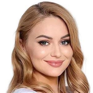 Толстая Анастасия Игоревна