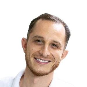 Степанов Денис Гарьевич
