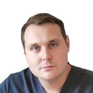 Толстов Виктор Александрович